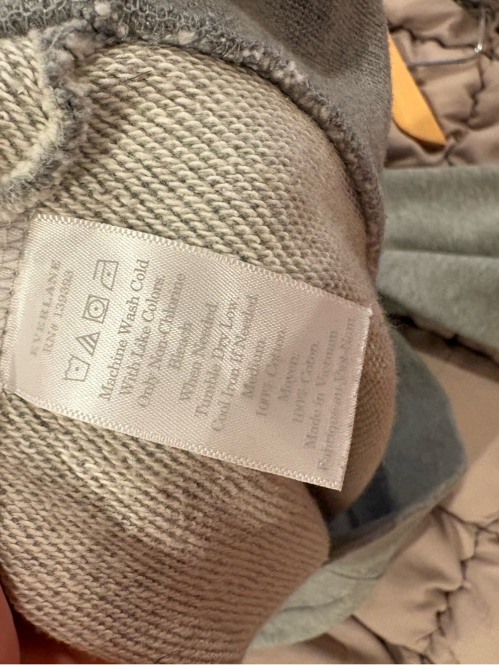 Everlane Gray Crewneck Sweatshirt - Picture 12 of 16